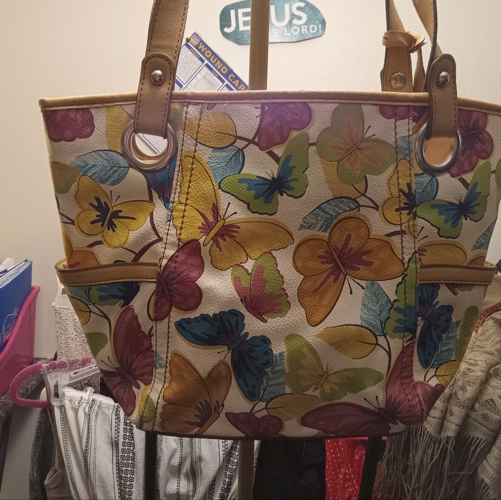 Butterfly purse